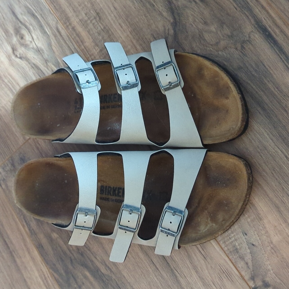 Birkenstock Florida Cream Tan Women's Sandal Slides Size 10. - Picture 4 of 8